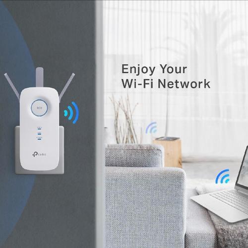 TP-Link AC1750 Dual Band Wireless Wall Plugged Range Extender Qualcomm 1300Mbps 5Ghz + 450Mbps 2.4Ghz 802.11ac/a/b/g/n 10/100/1000M with 3 fixed Antennas